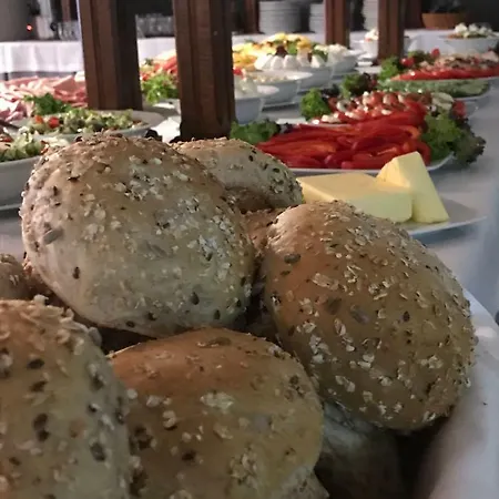 Malta Готель Познань