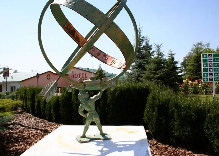 Malta מלון פוזנן